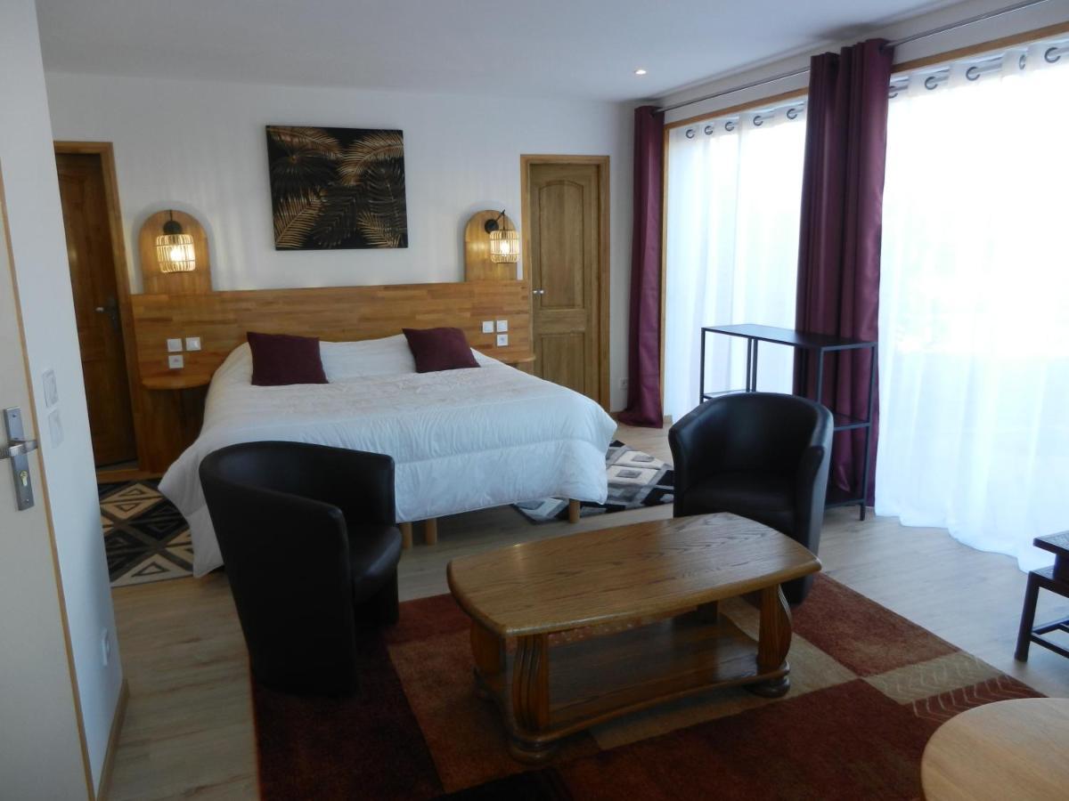 Hotel Les Charmilles De Mormal Landrecies Zewnętrze zdjęcie