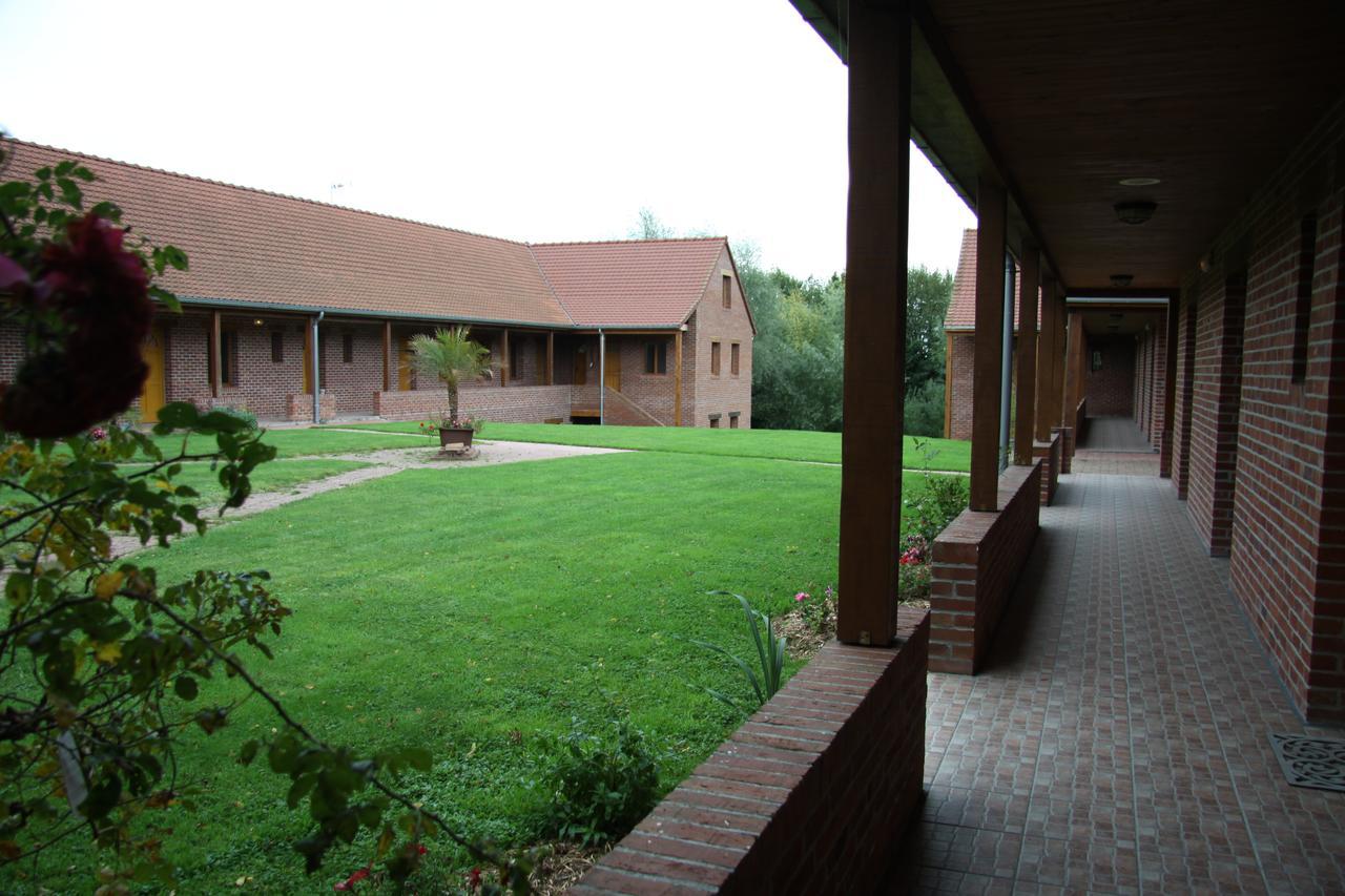 Hotel Les Charmilles De Mormal Landrecies Zewnętrze zdjęcie
